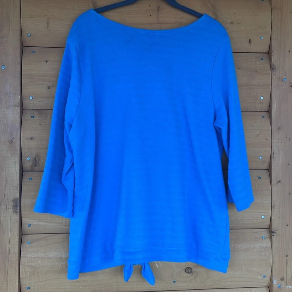 Croft & Barrow plus size XXL textured top with tie bottom. Gently used condition - Picture 9 of 10